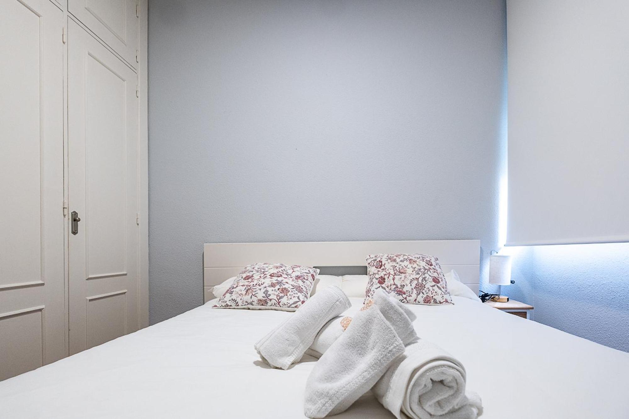 Apartamento New Folch Sevilla A Exterior photo
